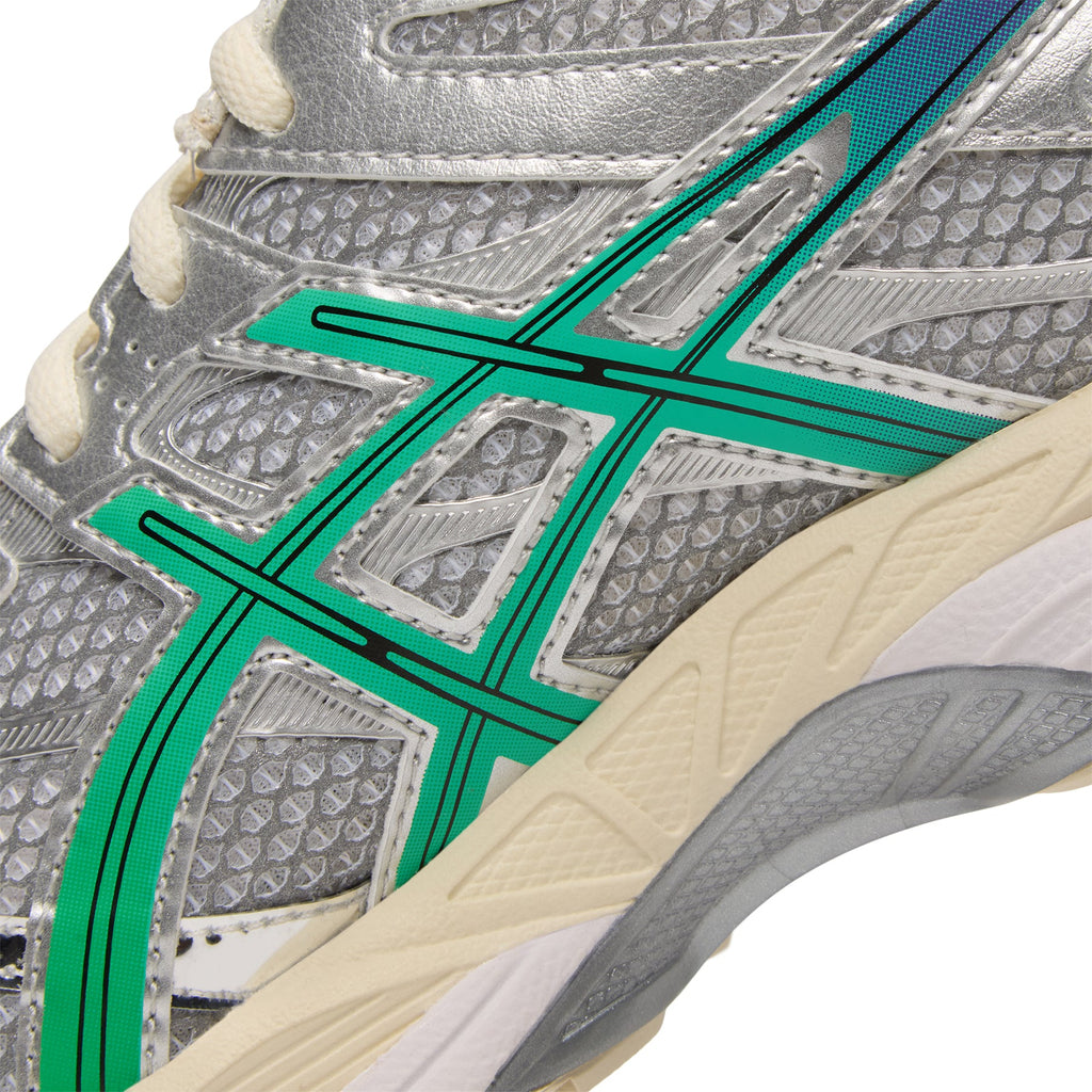 ASICS TOMO Gel-Cumulus 16 (Cream/Malachite green)