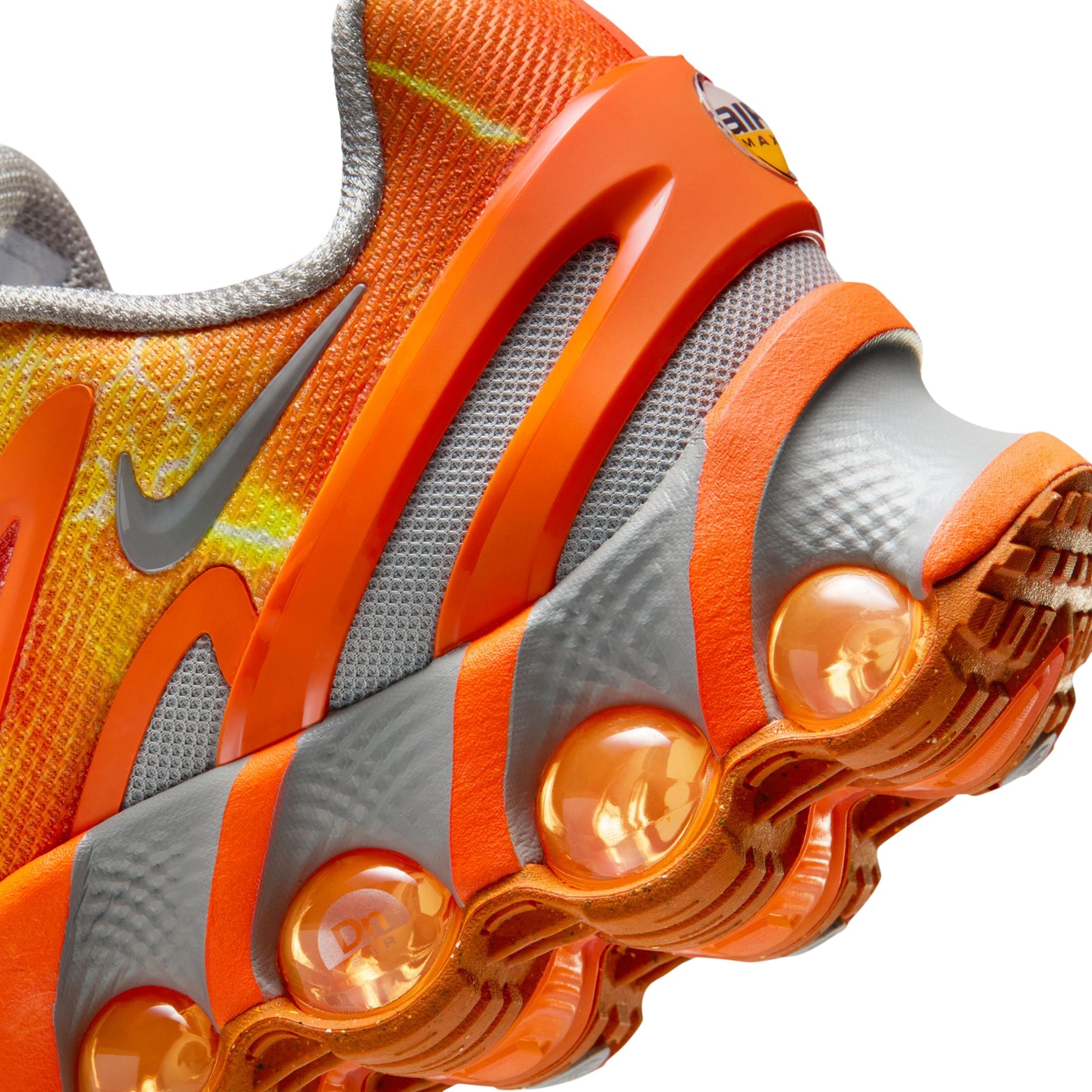 Nike Nike Air Max Dn8 x Palace (Safety Orange/particle Grey-black)
