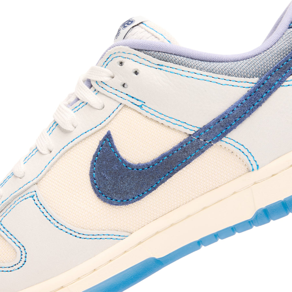 Nike Dunk Low Retro SE (Summit White/Blue Void-Pure Platinum)