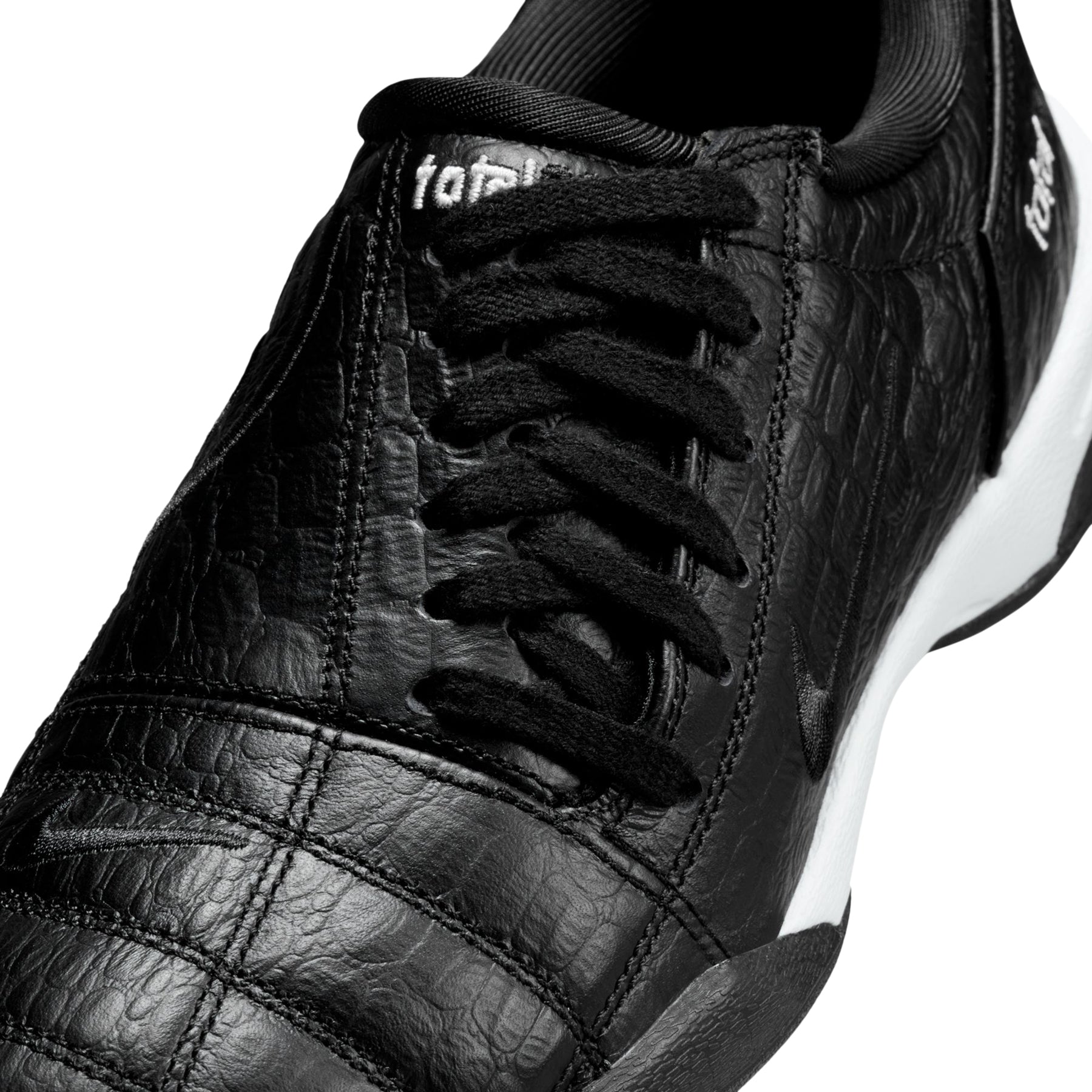 Nike Nike Total 90 (Black/Black-White)