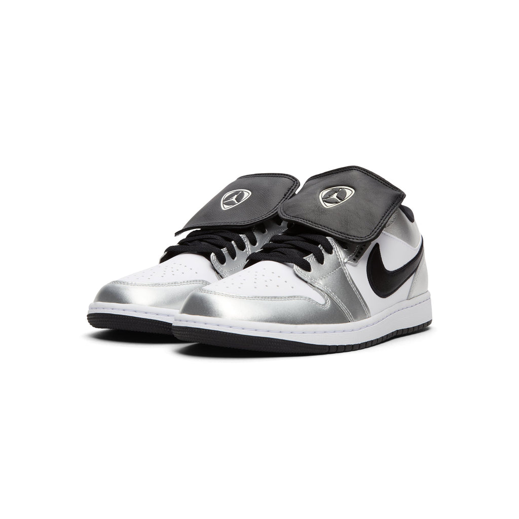 Air Jordan 1 Low SE (White/Black-White-Metallic Silver)