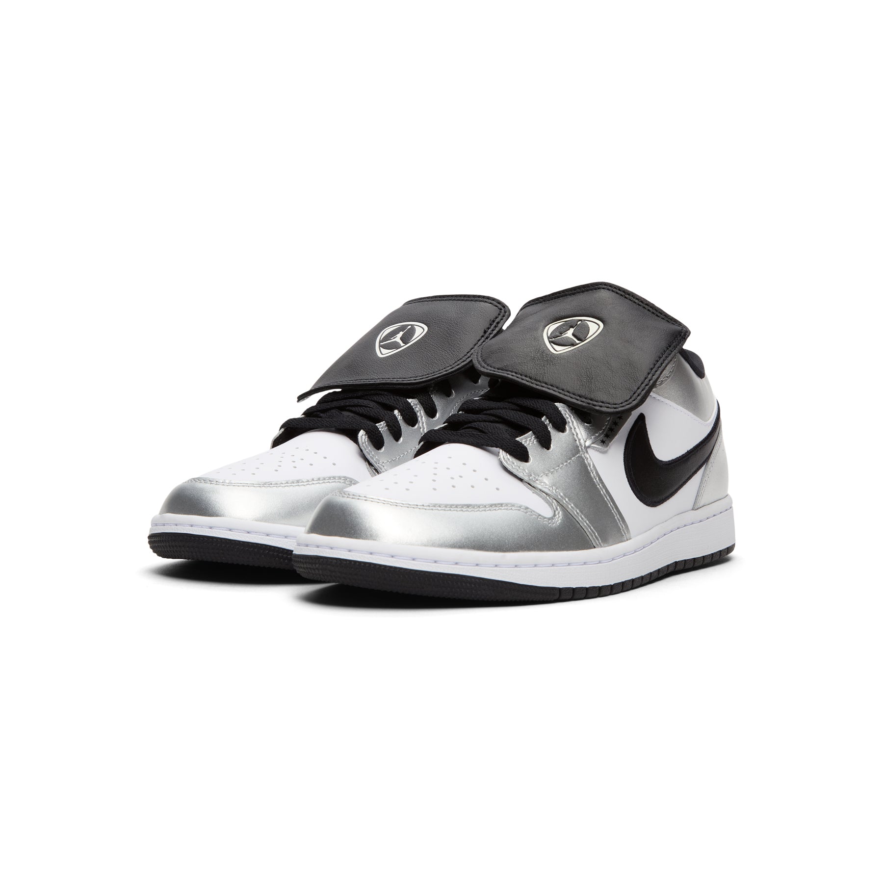 Air Jordan 1 Low SE (White/Black-White-Metallic Silver)