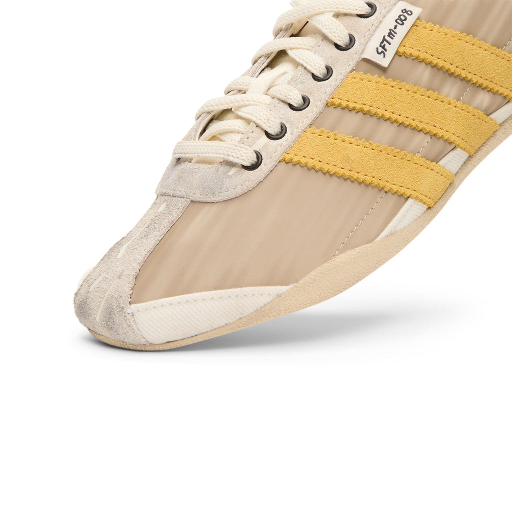 Adidas Tokyo W SFTM (Off White/Preloved Yellow/Core Black)